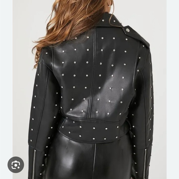 NWT Forever 21 Rhinestone Studded Faux Leather Moto Jacket Cropped - Picture 2 of 7